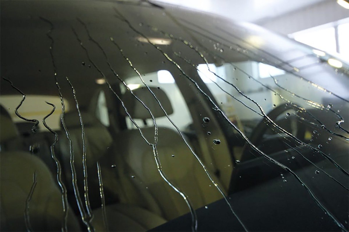 Wat betreft huismiddeltjes om condensatie te voorkomen, raden zij aan om, voordat u deze opties gebruikt