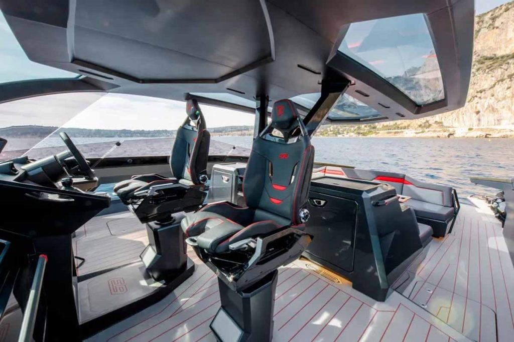 interieur Lamborghini jacht