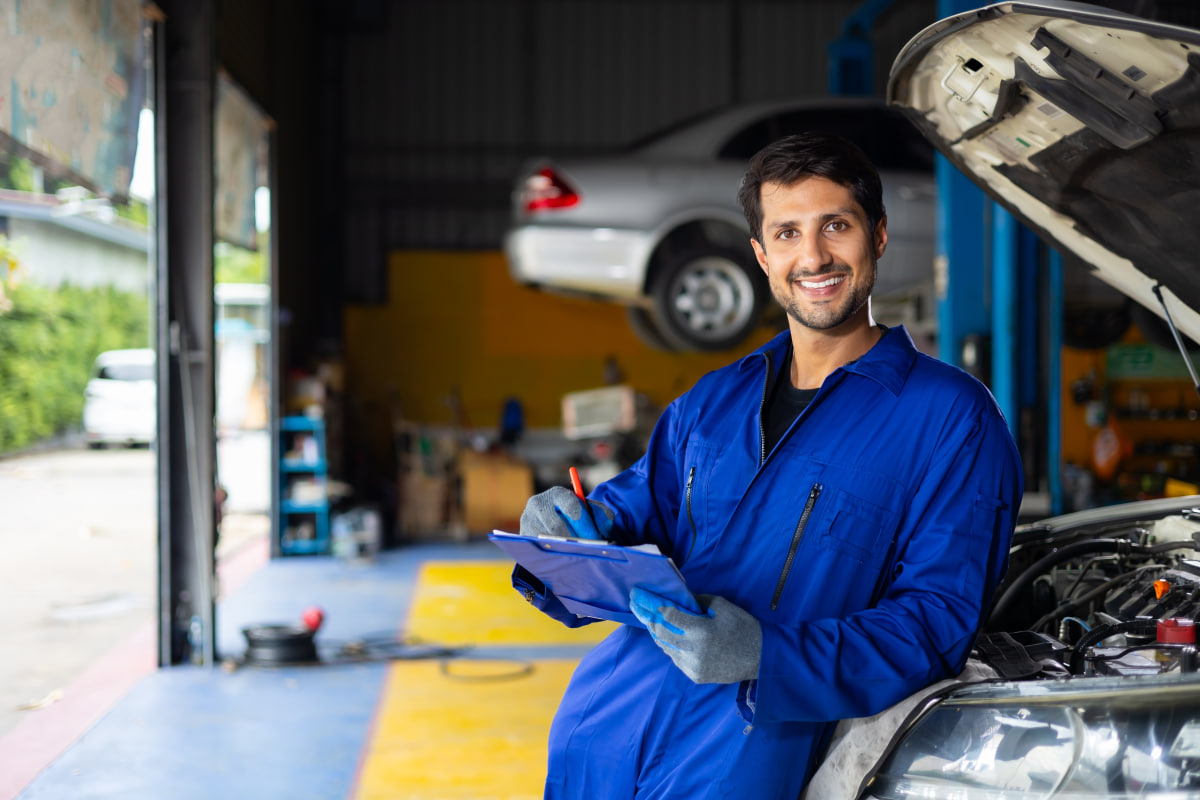 En bilmekaniker delar med sig av tips om hur du kan förändra ditt garage.