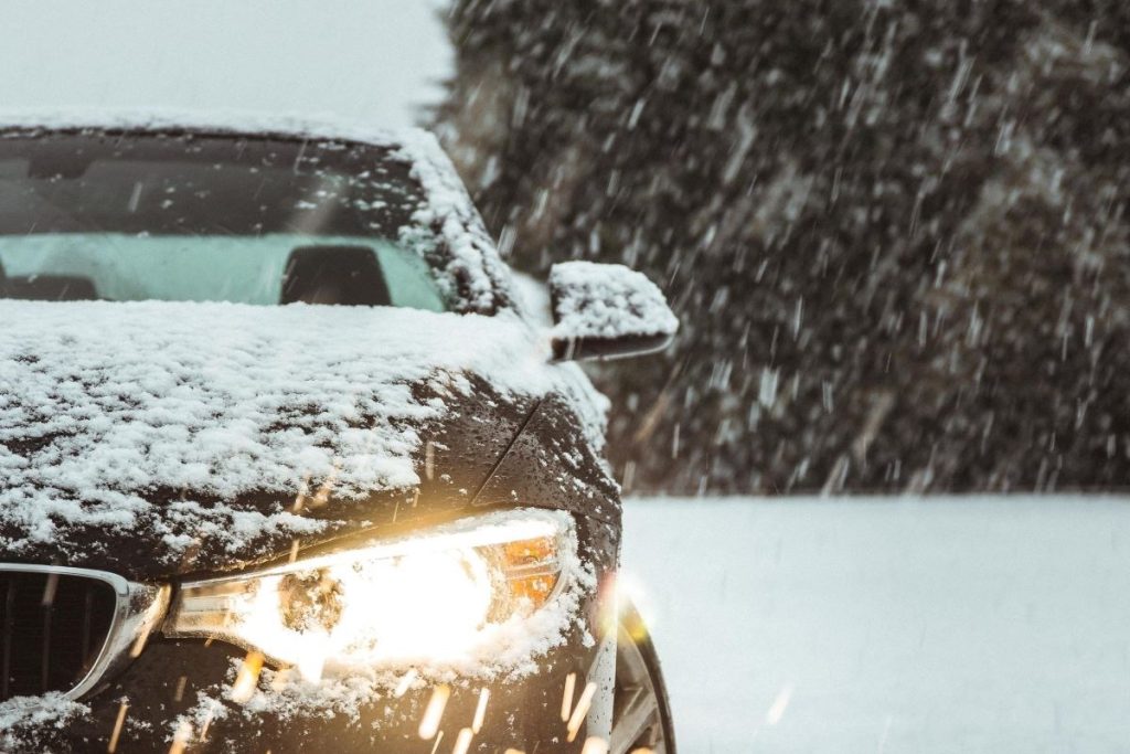 Als de auto in de winter is opgewarmd, kun je gaan rijden