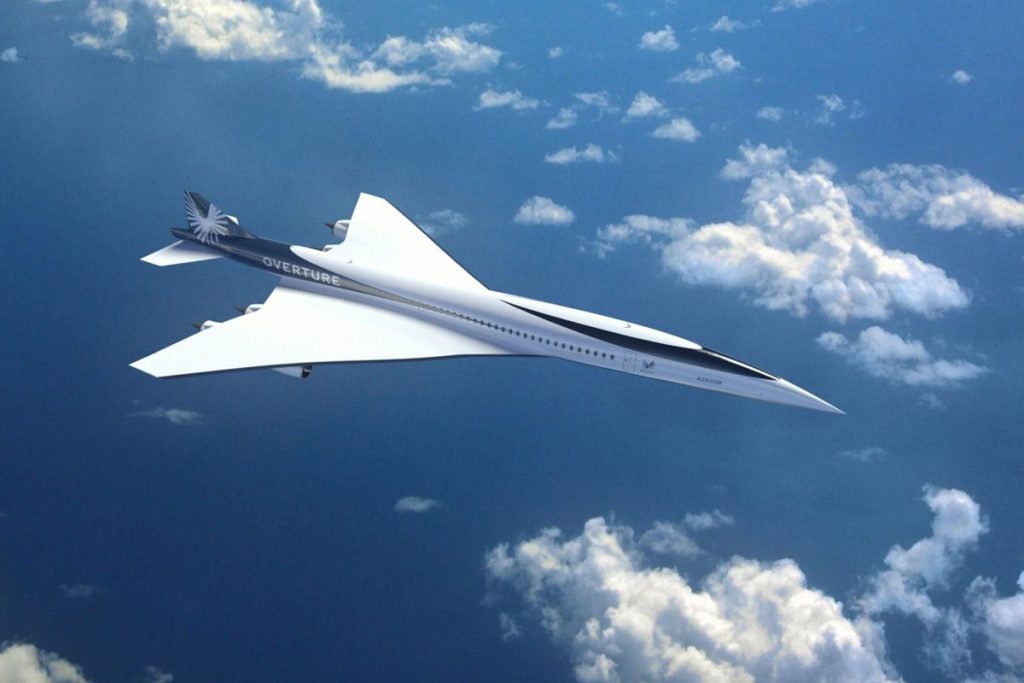 het vliegtuig vliegt met hoge snelheid