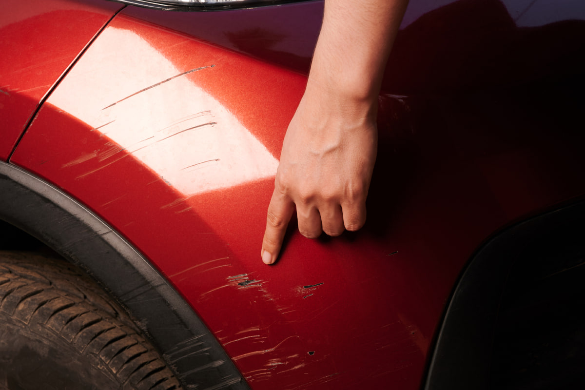 krassen op de auto